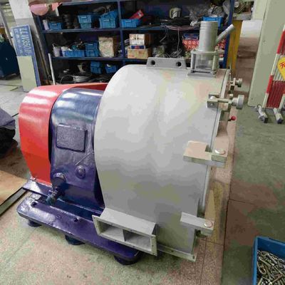 Η αυτόματη συνεχής οθόνη σκουληκιών 2000rpm υποβάλλει 530mm για το αναπαραγμένο λάστιχο σε φυγοκέντρωση