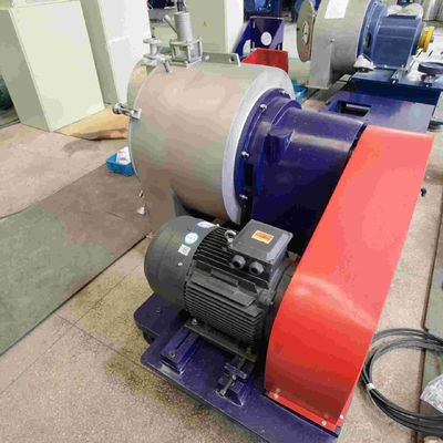 2500rpm η απαλλαγή κυλίνδρων οθόνης σκουληκιών υποβάλλει 22kW για το χωρισμό θειώδους άλατος νατρίου σε φυγοκέντρωση